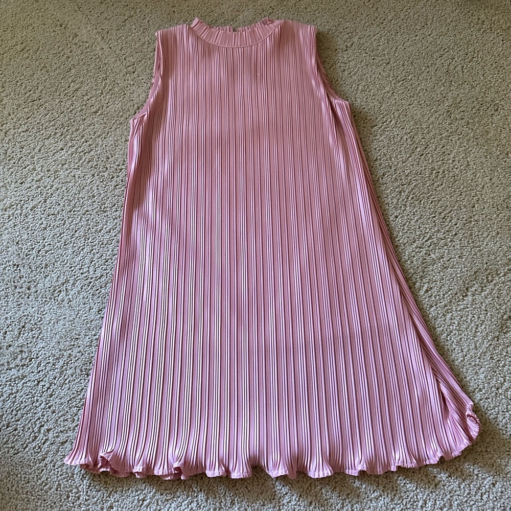 Pink dress